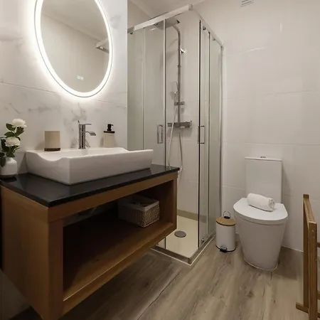 Atlantic Coast Retreat *